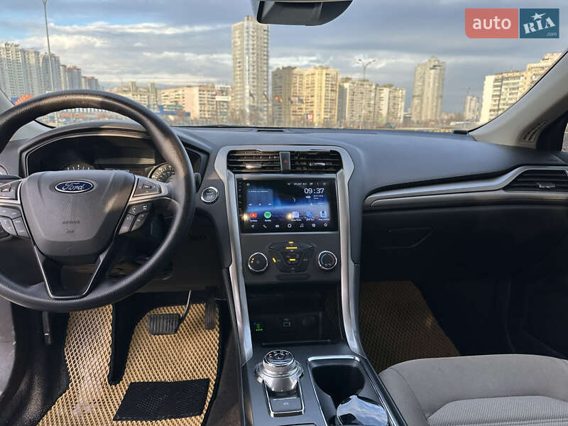 Седан Ford Fusion 2019 в Киеве