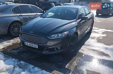 Седан Ford Fusion 2016 в 