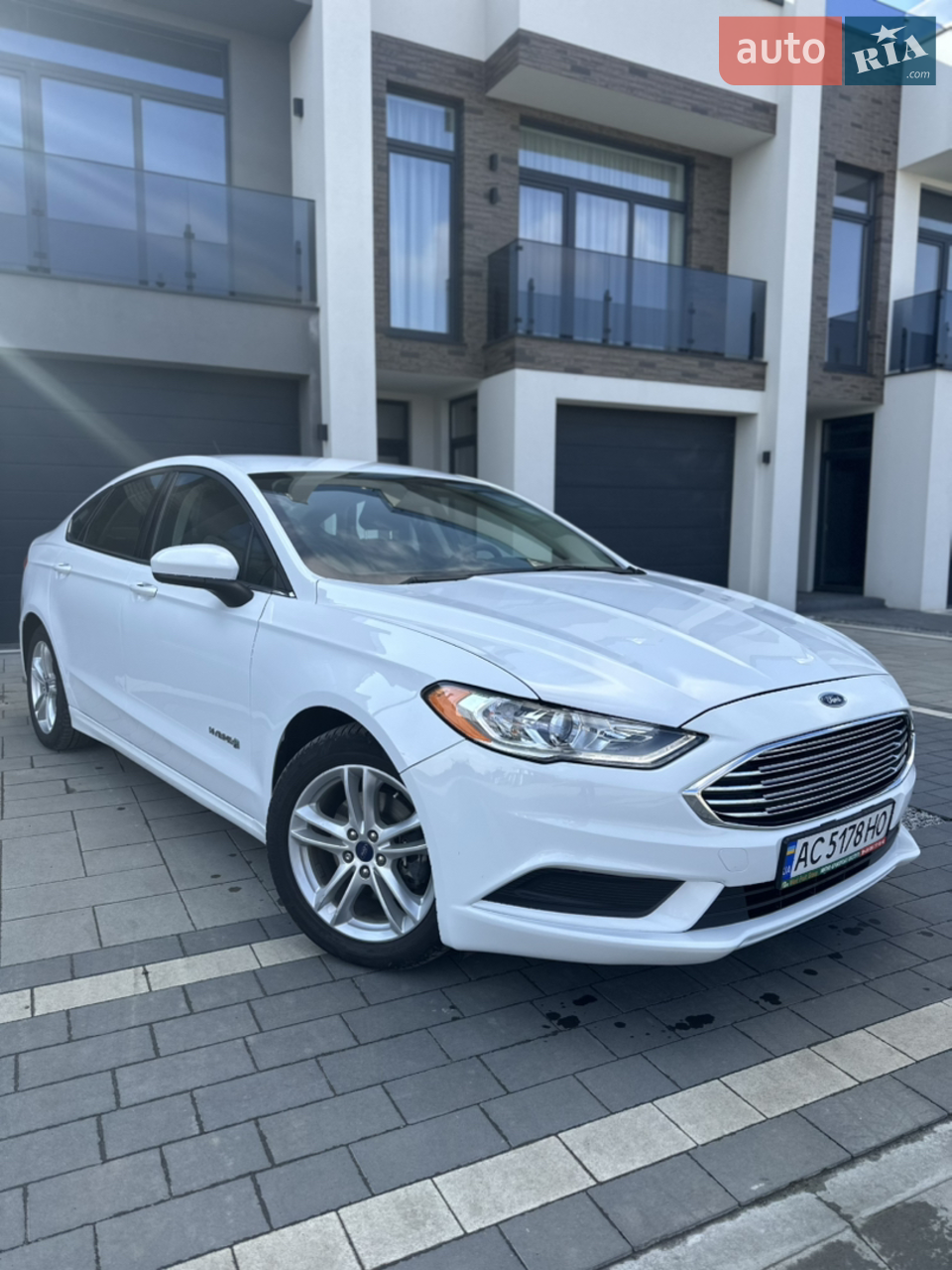 2017 Ford Fusion - мініатюра 28