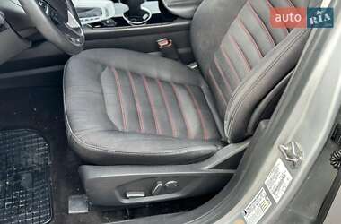 Седан Ford Fusion 2014 в 