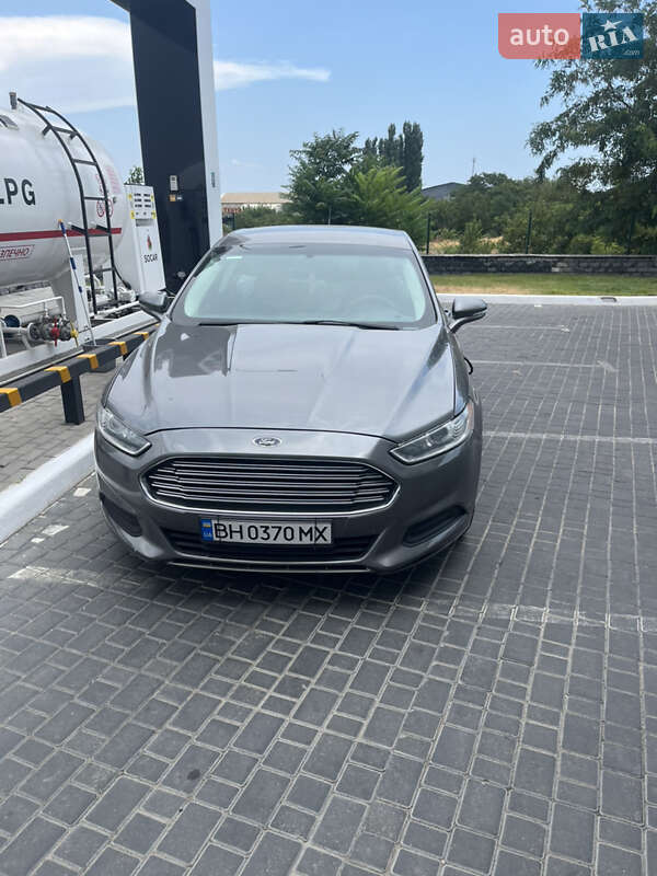 Ford Fusion 2013
