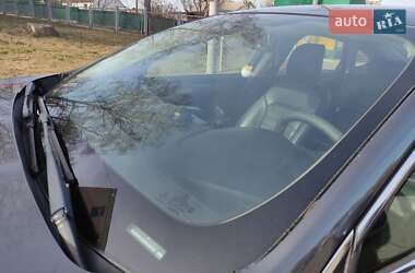 Седан Ford Fusion 2017 в 