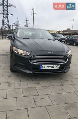 Седан Ford Fusion 2014 в 