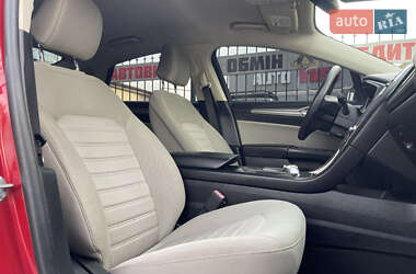Седан Ford Fusion 2020 в 