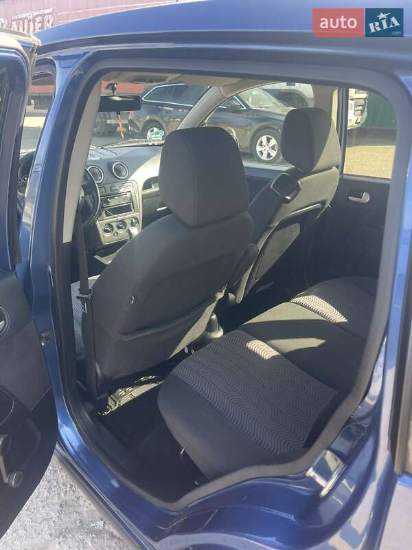 Хэтчбек Ford Fusion 2007 в Ровно