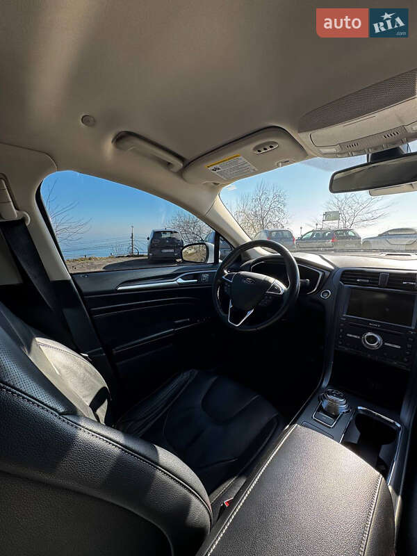 Седан Ford Fusion 2020 в Одессе