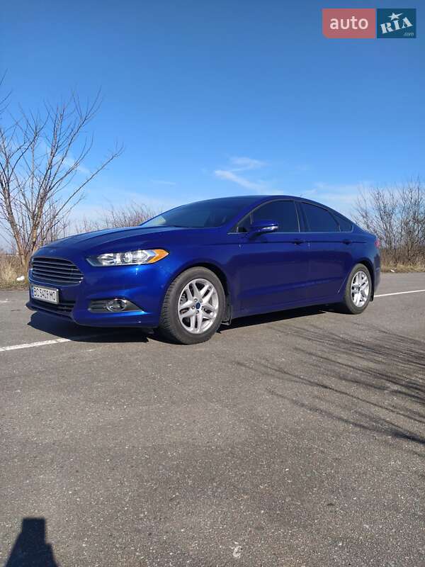 Седан Ford Fusion 2015 в Буске