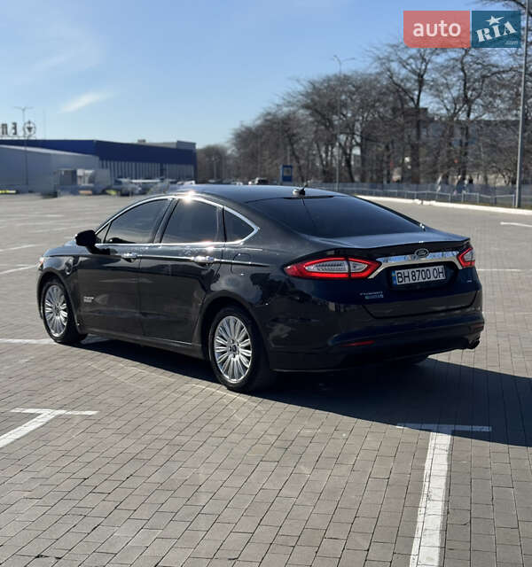 Седан Ford Fusion 2015 в Одессе