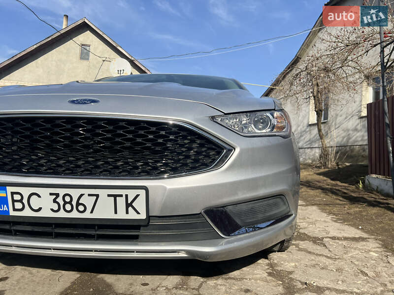 Седан Ford Fusion 2017 в Львове