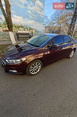 Седан Ford Fusion 2016 в 