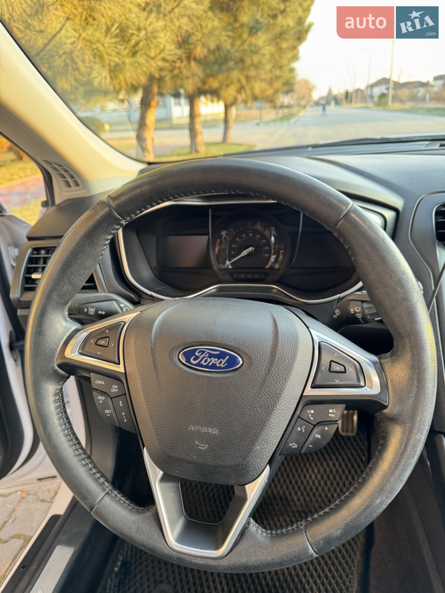 2016 Ford Fusion - мініатюра 21