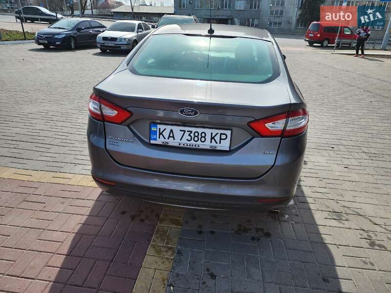 Седан Ford Fusion 2012 в Киеве