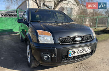 Хетчбек Ford Fusion 2008 в 