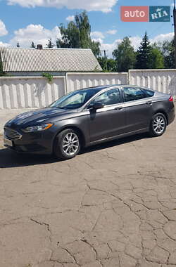 Седан Ford Fusion 2017 в 