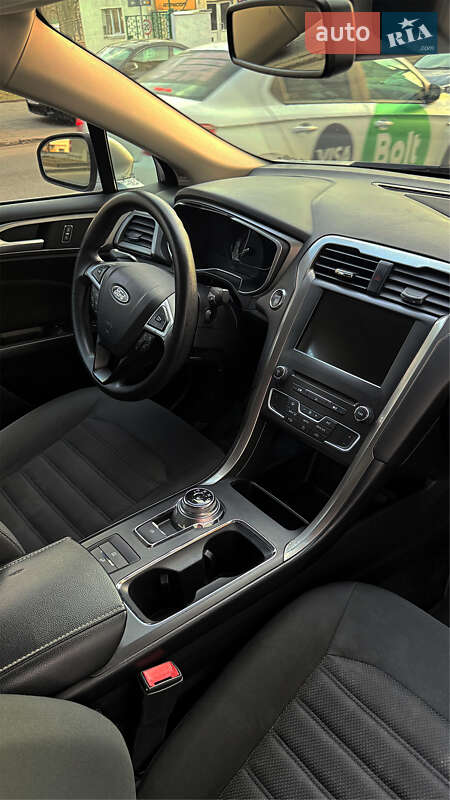 Седан Ford Fusion 2018 в Львове фото 10 Седан Ford Fusion 2018 в Львове
