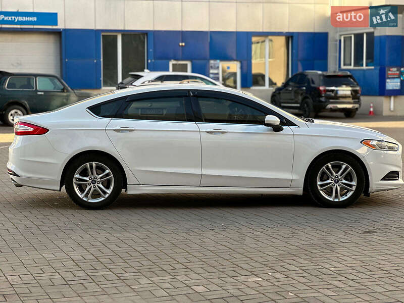 Седан Ford Fusion 2013 в Одессе