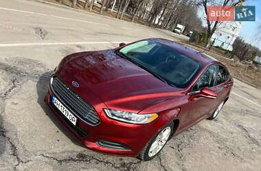 Седан Ford Fusion 2014 в 