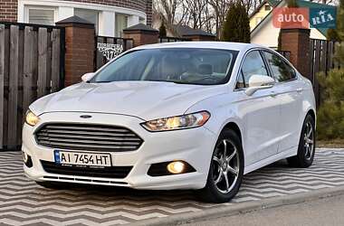 Седан Ford Fusion 2013 в Києві