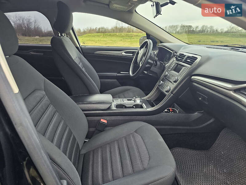 Седан Ford Fusion 2016 в Николаеве