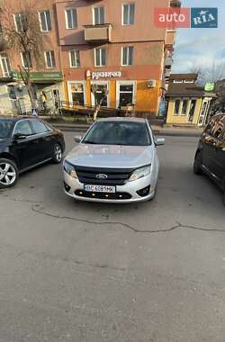 Седан Ford Fusion 2011 в 