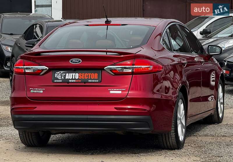 Седан Ford Fusion 2018 в Харькове