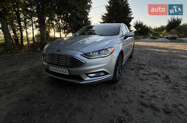 Седан Ford Fusion 2016 в Черкасах