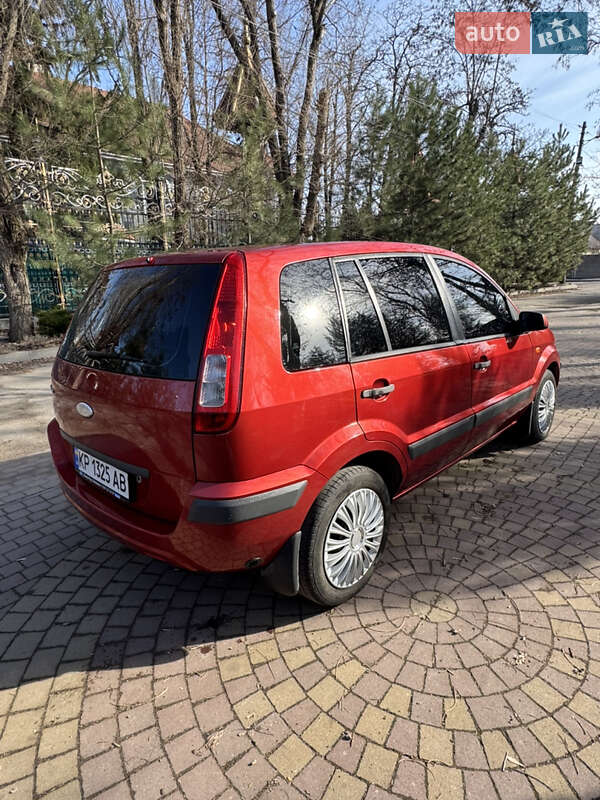 Хэтчбек Ford Fusion 2008 в Запорожье