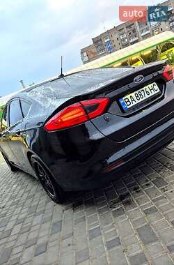 Седан Ford Fusion 2013 в Кропивницком