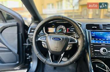 Седан Ford Fusion 2016 в Киеве
