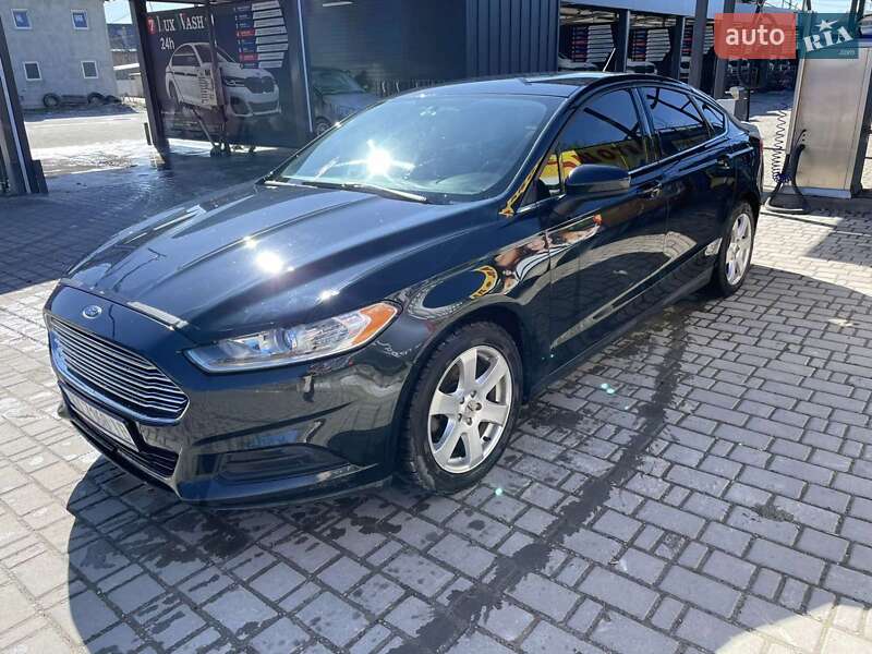 Седан Ford Fusion 2014 в Коломиї