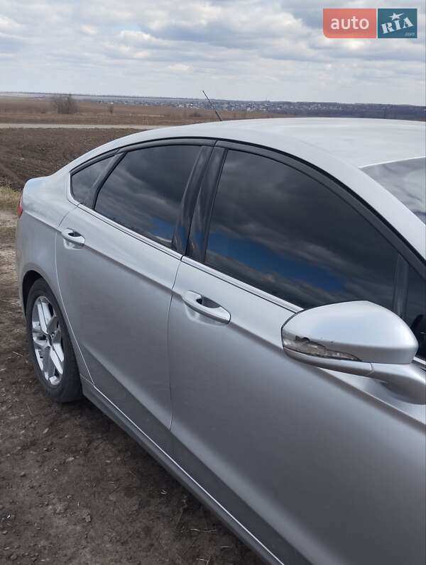 Седан Ford Fusion 2016 в Днепре