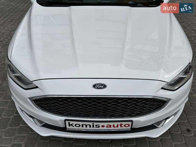 Седан Ford Fusion 2017 в Виннице
