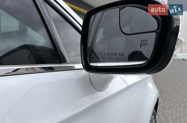 Седан Ford Fusion 2017 в 