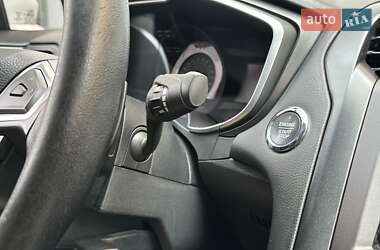 Седан Ford Fusion 2017 в 