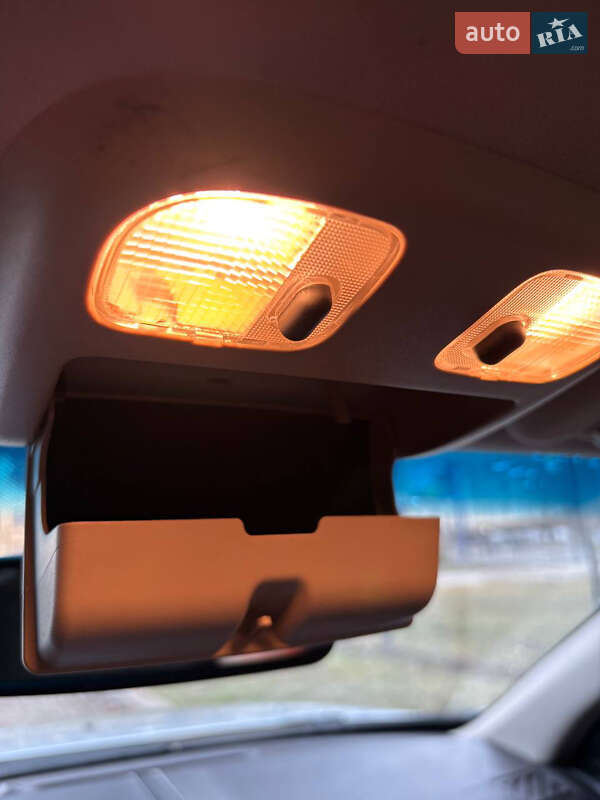 Седан Ford Fusion 2012 в Кропивницком