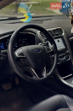 Седан Ford Fusion 2017 в Кропивницькому