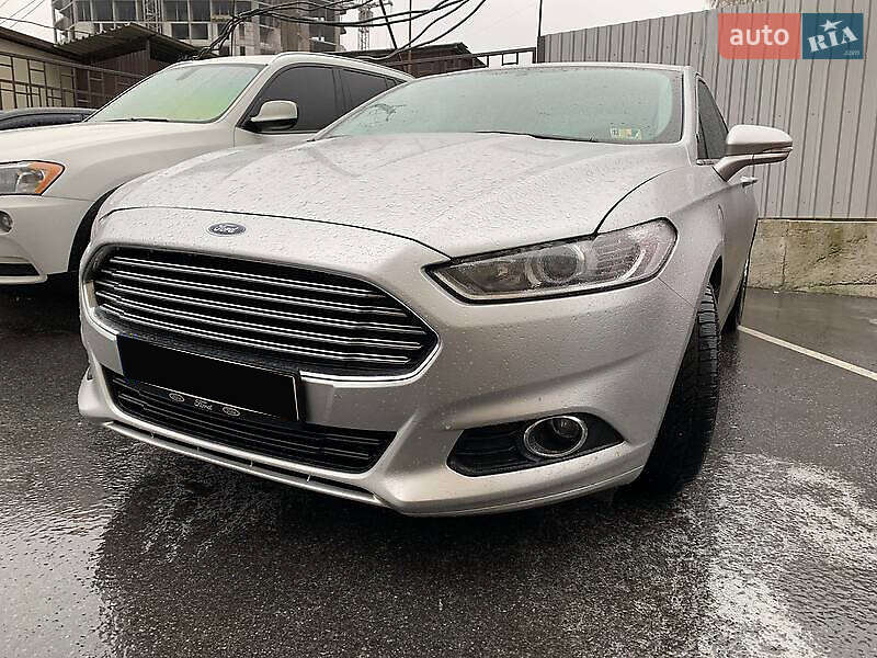 Седан Ford Fusion 2016 в Киеве