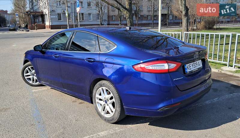 Седан Ford Fusion 2015 в Днепре