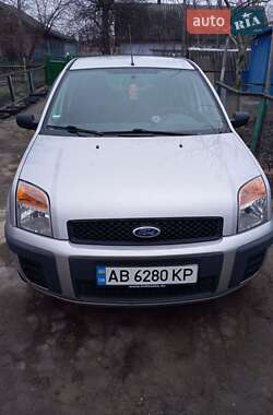 Хетчбек Ford Fusion 2008 в Житомирі