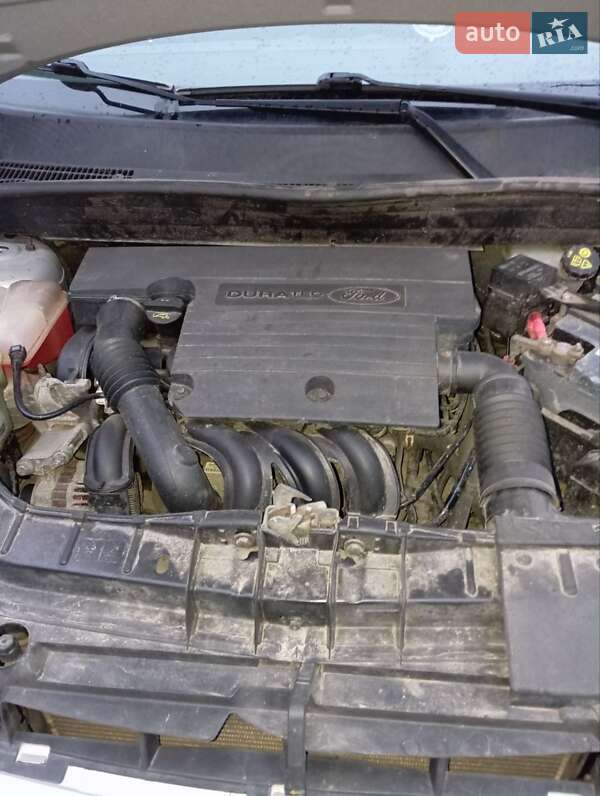 Хэтчбек Ford Fusion 2008 в Житомире