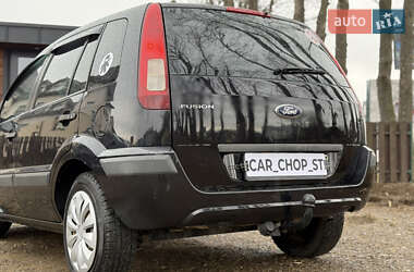 Хэтчбек Ford Fusion 2008 в 