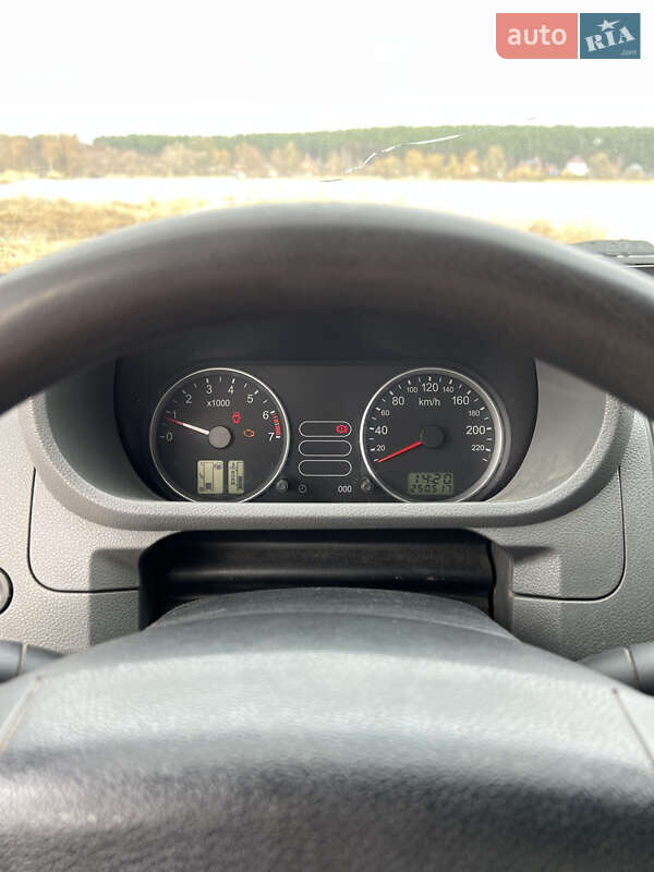 Хетчбек Ford Fusion 2003 в Дунаївцях