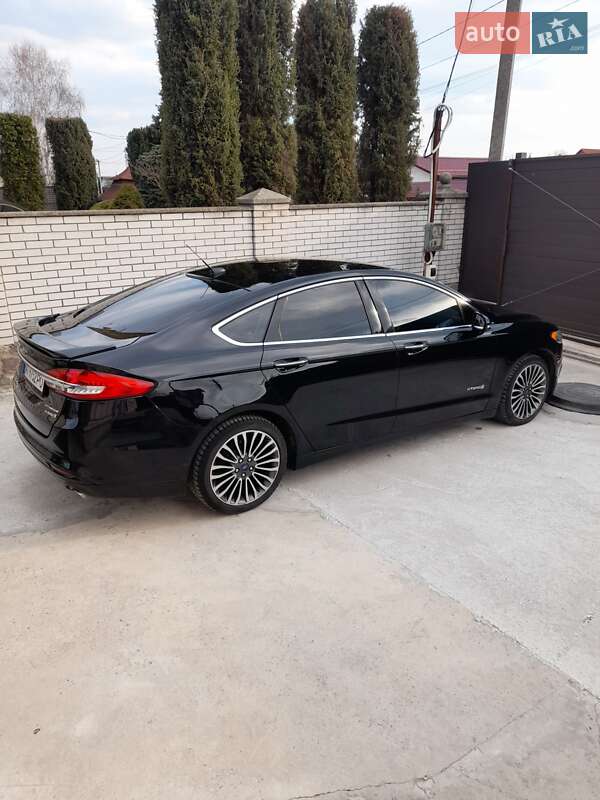 Седан Ford Fusion 2017 в Білій Церкві