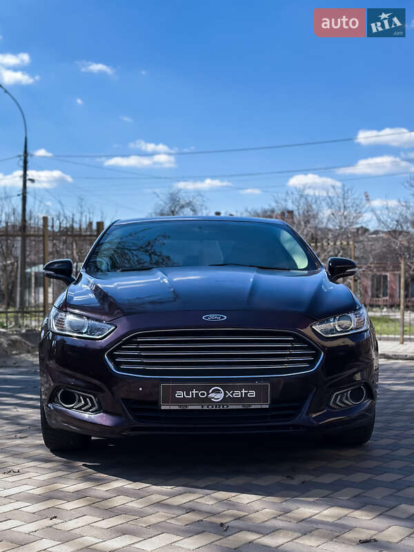 Седан Ford Fusion 2013 в Миколаєві