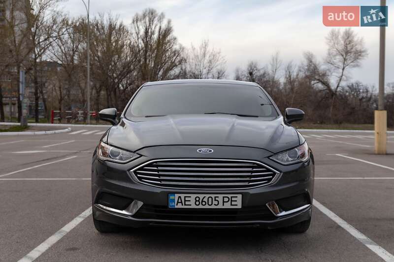 Седан Ford Fusion 2016 в Каменском