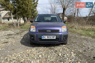 Хэтчбек Ford Fusion 2005 в 