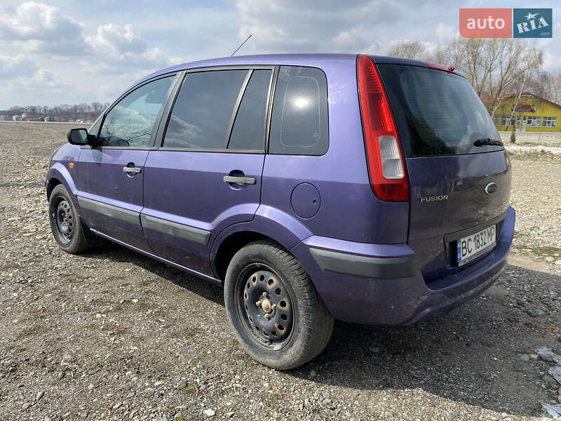 Хэтчбек Ford Fusion 2005 в Ивано-Франковске