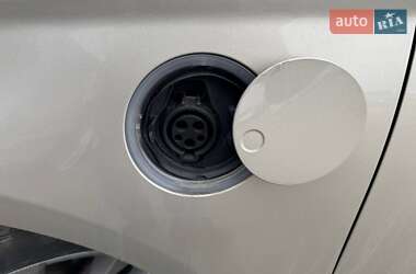 Седан Ford Fusion 2017 в 