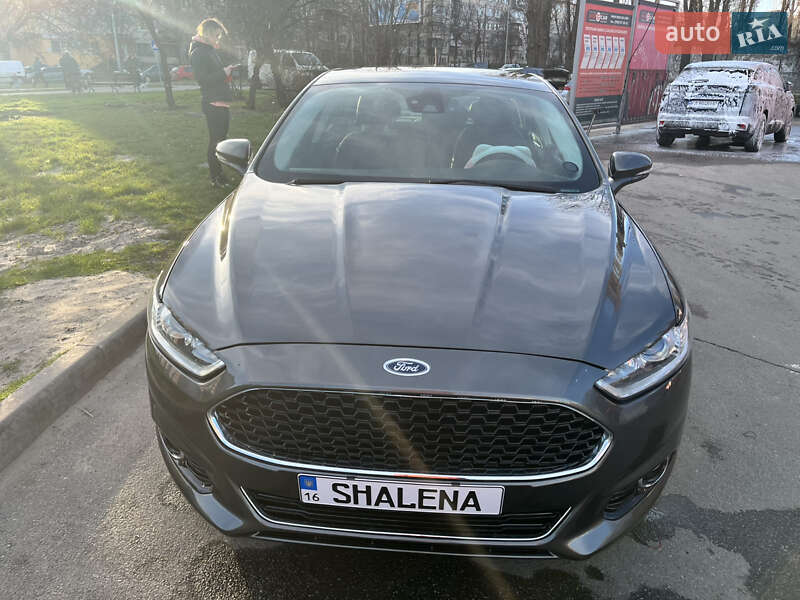 Седан Ford Fusion 2015 в Киеве