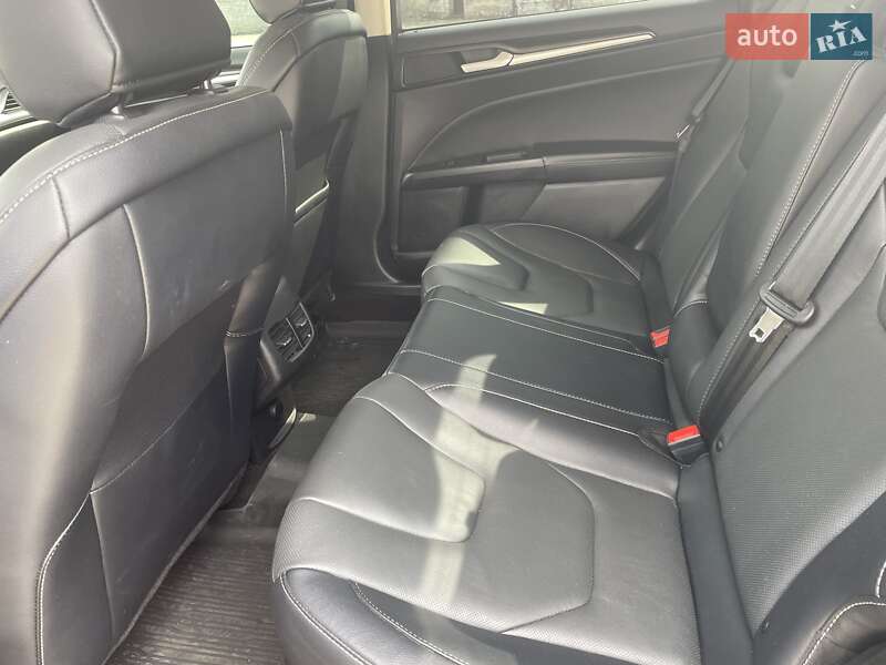 Седан Ford Fusion 2019 в Киеве